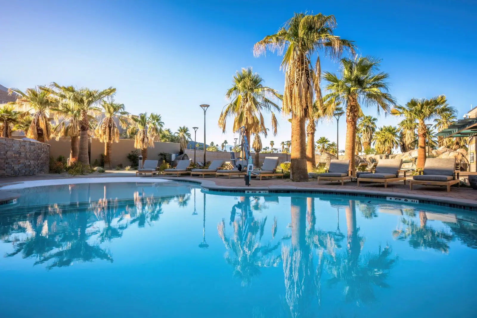 The Spa at Séc-he, California