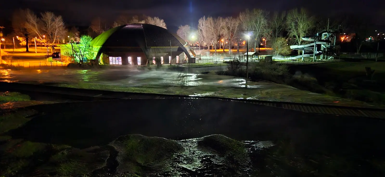 Hellie's TePee Pools, photo 1