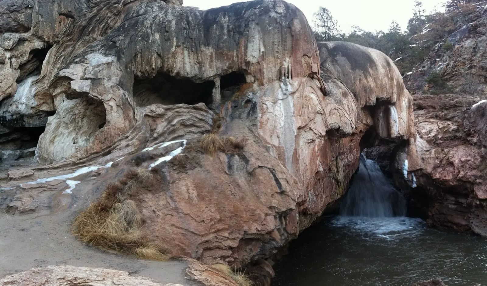 Soda Dam, photo 1